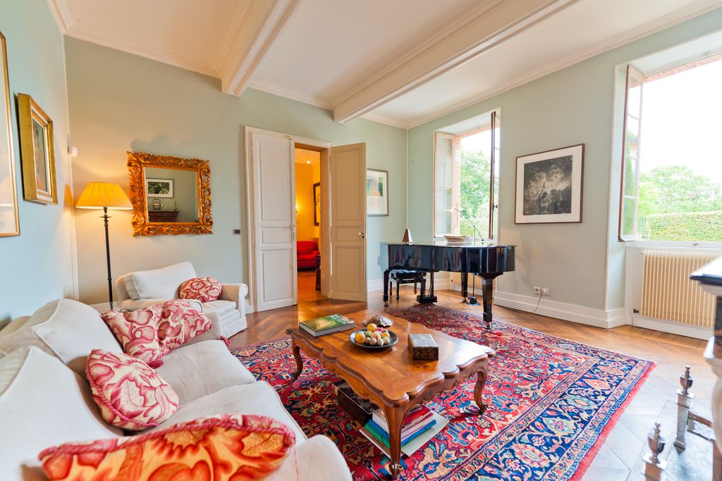 Chateau de Gaujac PF OliversTravels 4