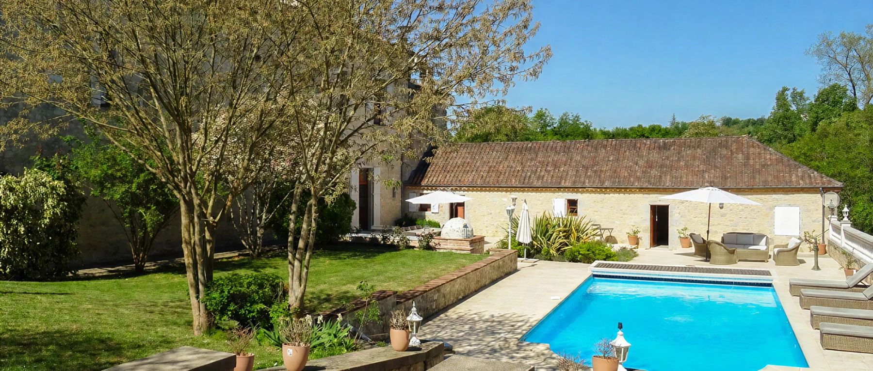001 chateau trieux south west france olivers travels desktop center