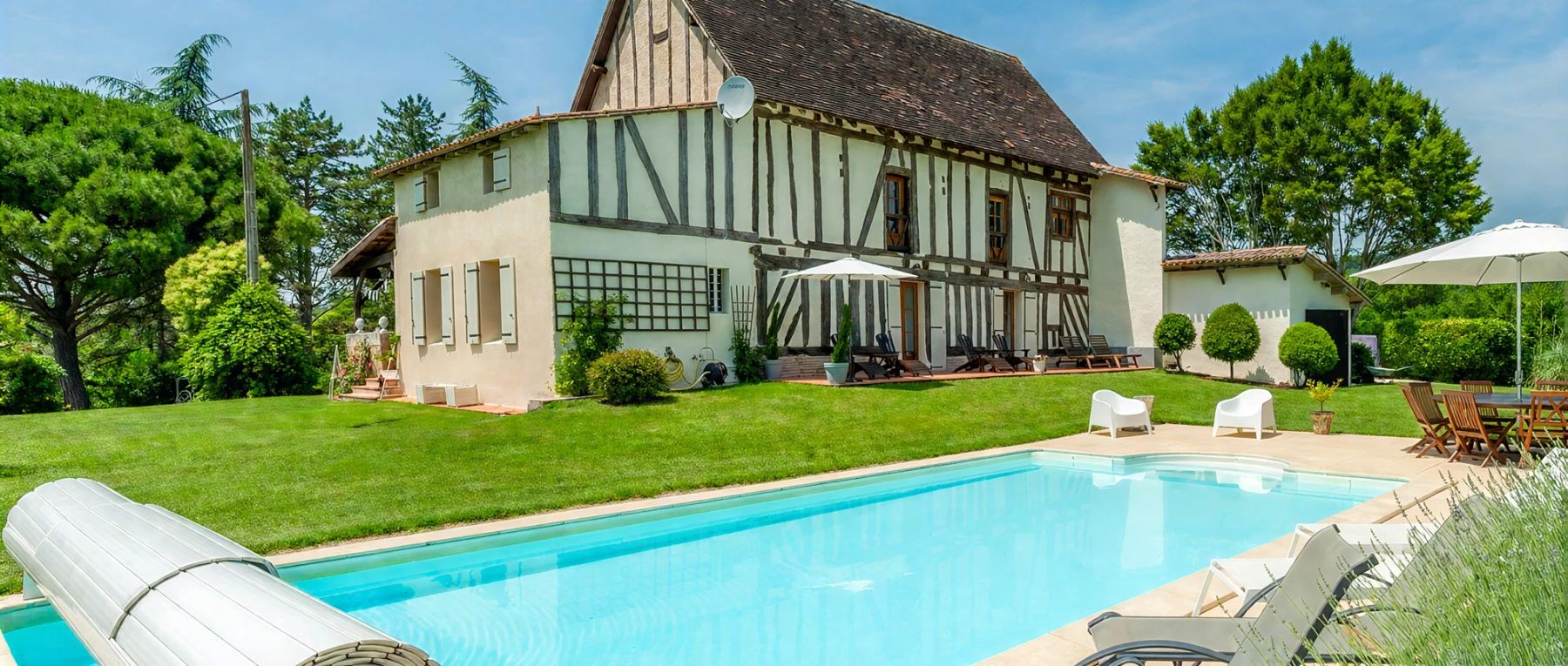 001 les chapoux south west france olivers travels desktop center