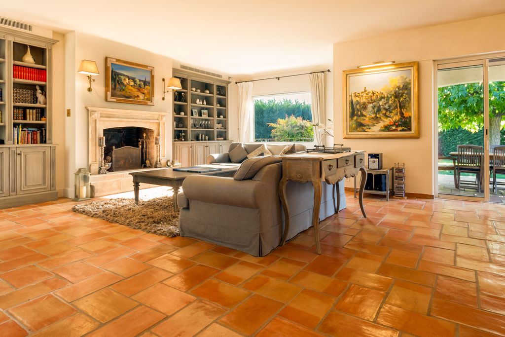 Les Grivarelles Grasse PF OliversTravels 3