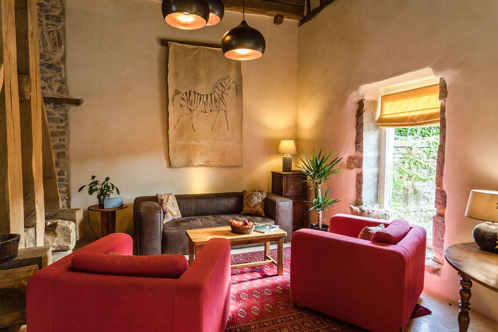 Domaine du Chateau Burgundy PF OliversTravels 4