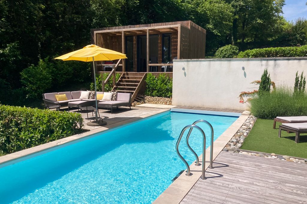 Le Cube Aquitane PF OliversTravels 1