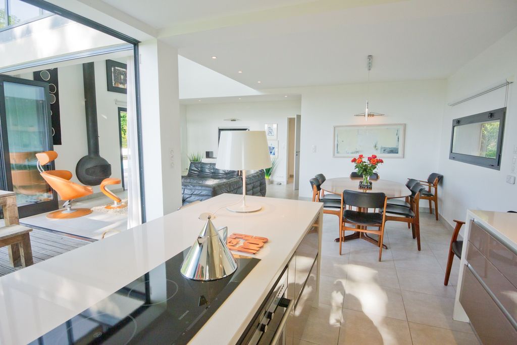 Le Cube Aquitane PF OliversTravels 5