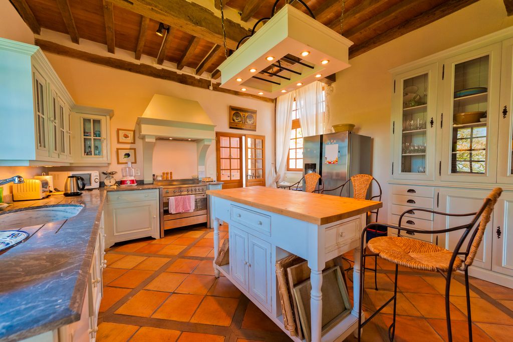 Chateau Cogulot Dordogne PF OliversTravels 5