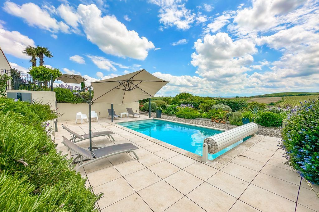 La Belle Vue Languedoc PF OliversTravels 1