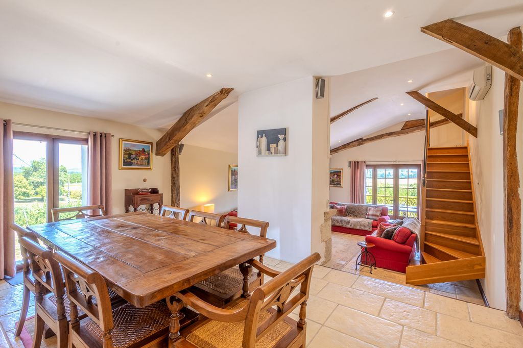Grand Mauran Dordogne PF Olivers Travels 04