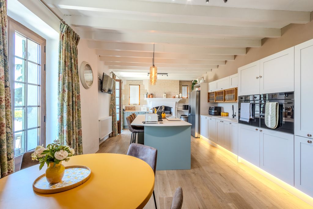 Grand Mauran Dordogne PF Olivers Travels 05