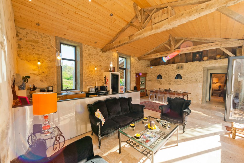 Mounicat Dordogne PF OliversTravels 3