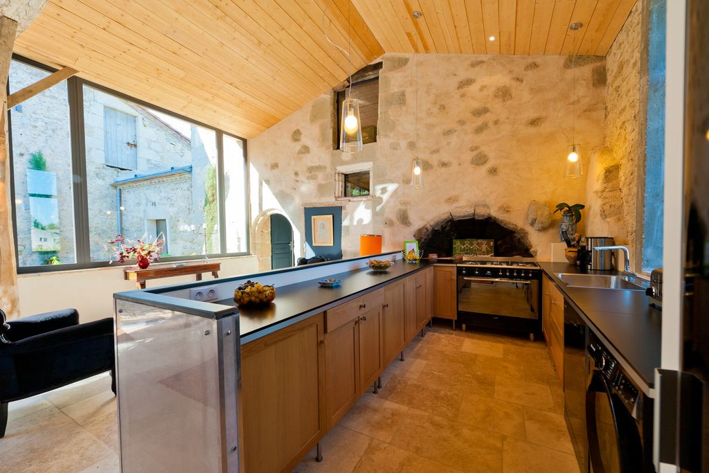 Mounicat Dordogne PF OliversTravels 5