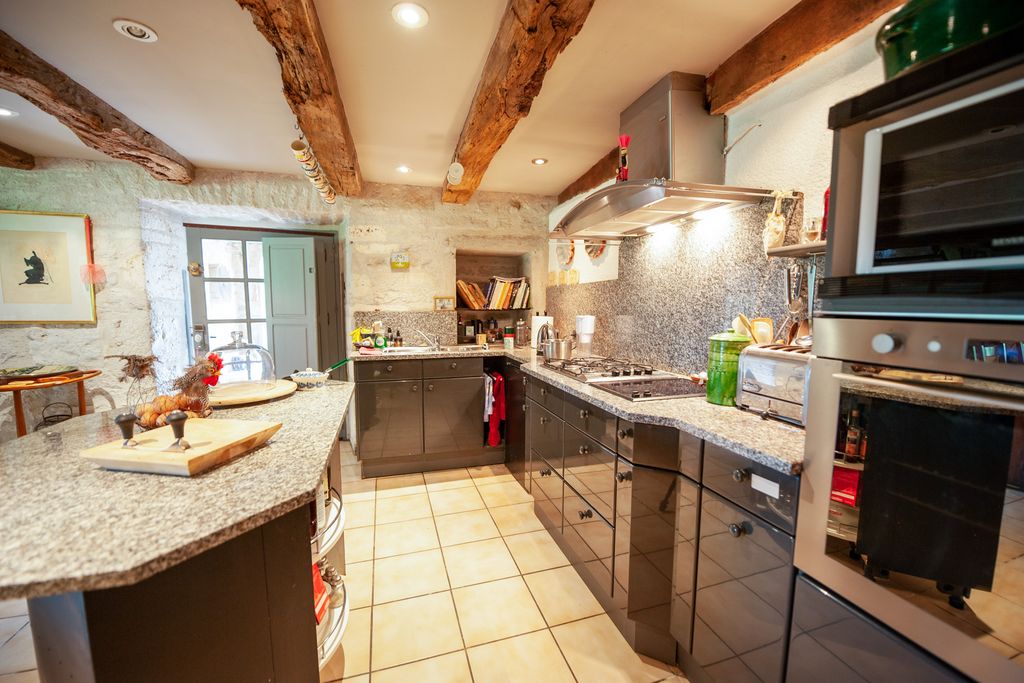 Le Mas Cregols Midi Pyrenees PF OliversTravels 5