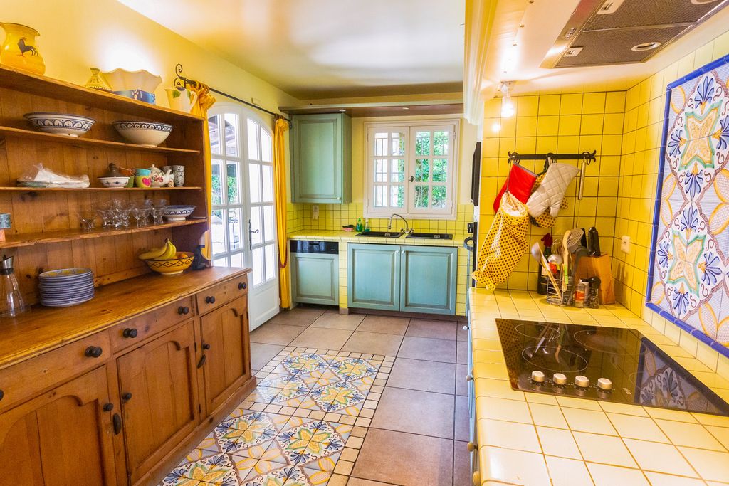 Mas Les Chenes French Riviera PF OliversTravels 5