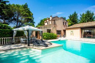 Villa Le Parc Languedoc PF Olivers Travels 1