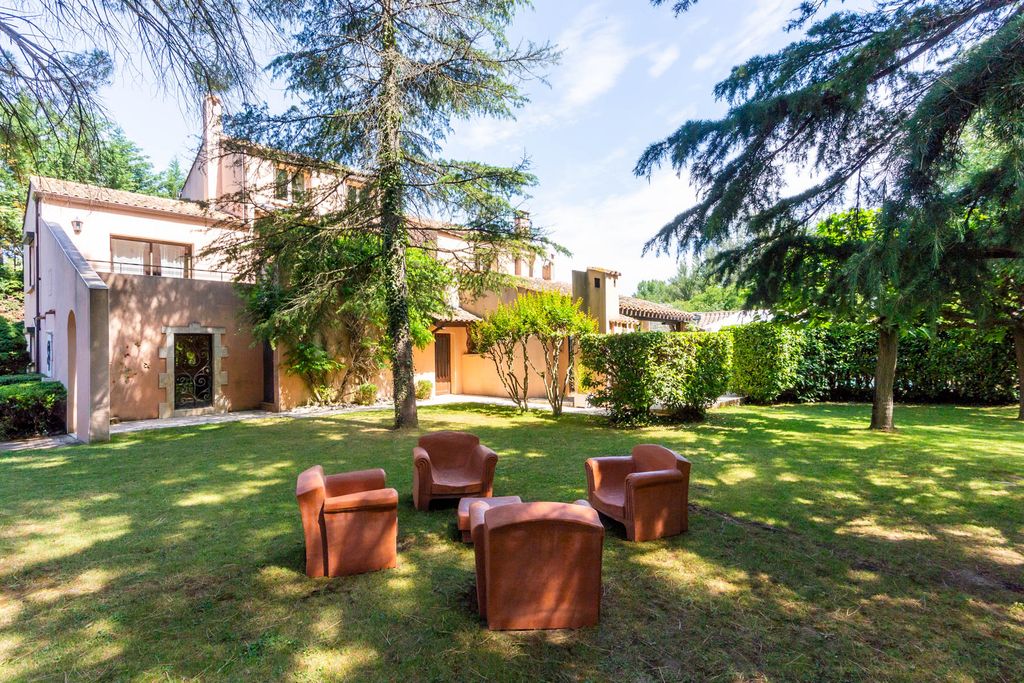 Villa Le Parc Languedoc PF Olivers Travels 3