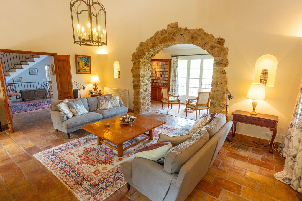 Mas des Grands Pins French Riviera OliversTravels 3