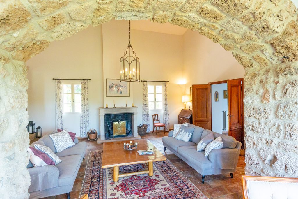 Mas des Grands Pins French Riviera OliversTravels 5