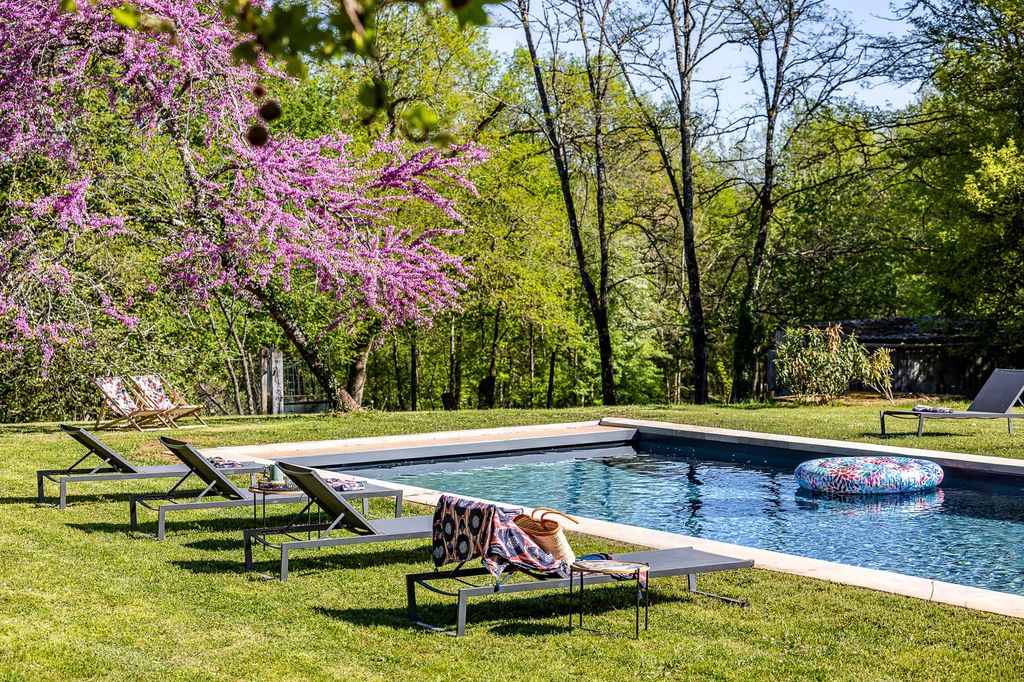 Le Domaine Alvere PF Dordogne Olivers Travels 02