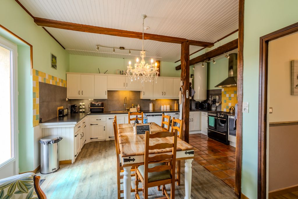 Maison Camirout Dordogne PF OliversTravels 5