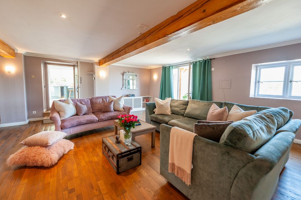 Villa Des Vignerons Languedoc OliversTravels 3