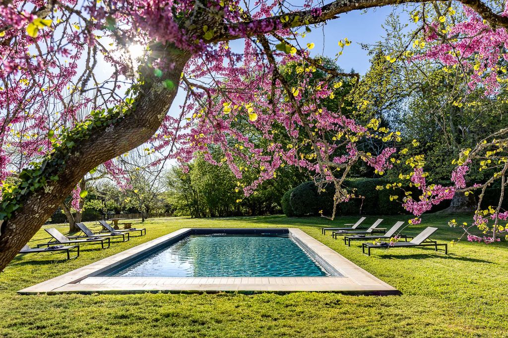 Le Manoir Alvere PF Dordogne Olivers Travels 02