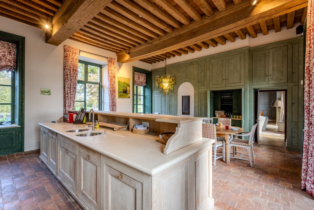 Chateau La Noraye PF OliversTravels 5