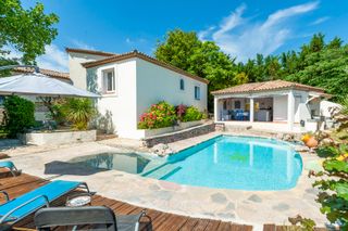 Les Sentinelles Languedoc PF OliversTravels 1