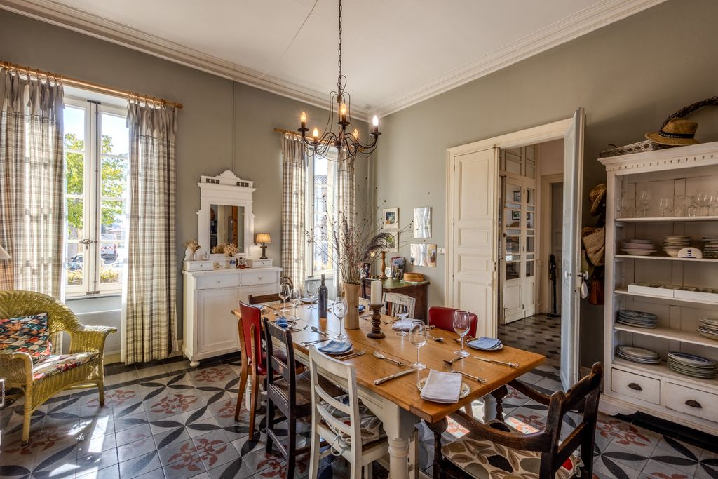 Maison Paul Riquet Languedoc PF Olivers Travels 3