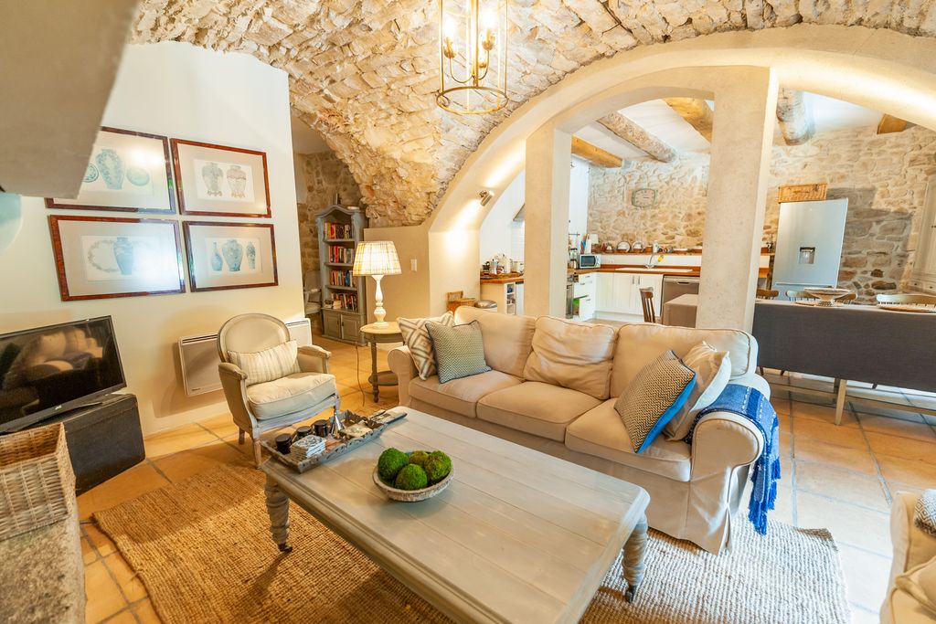 Maison Theron Languedoc PF OliversTravels 3