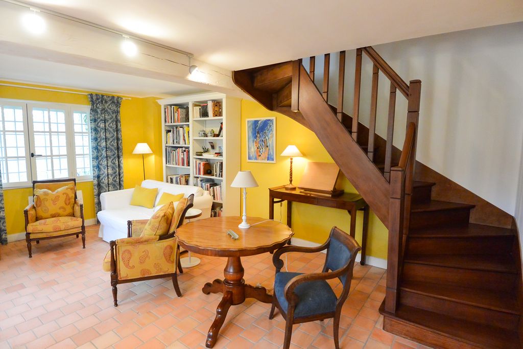 La Petite Maison des Artistes PF OliversTravels 3