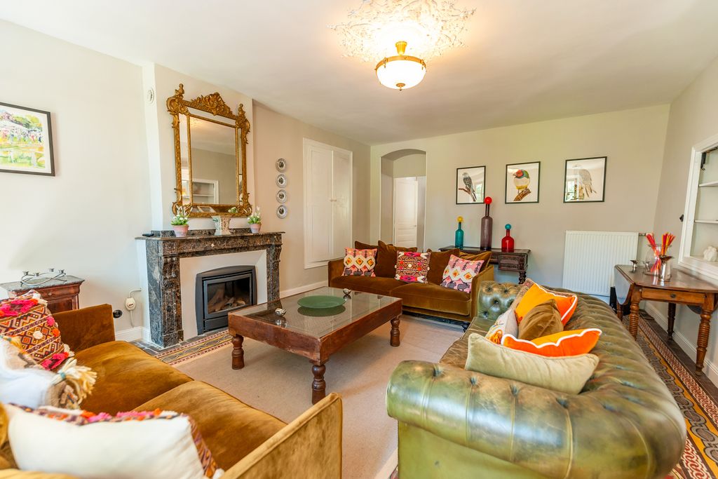 Maison Tilleul Carcassone PF OliversTravels 3