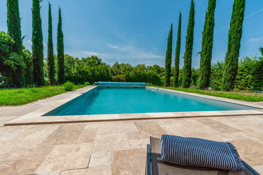 Villa du Chateau Aquitane PF OliversTravels 2