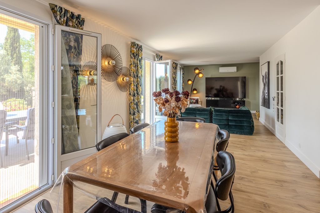 Maison Valiere PF Languedoc Olivers Travels 4