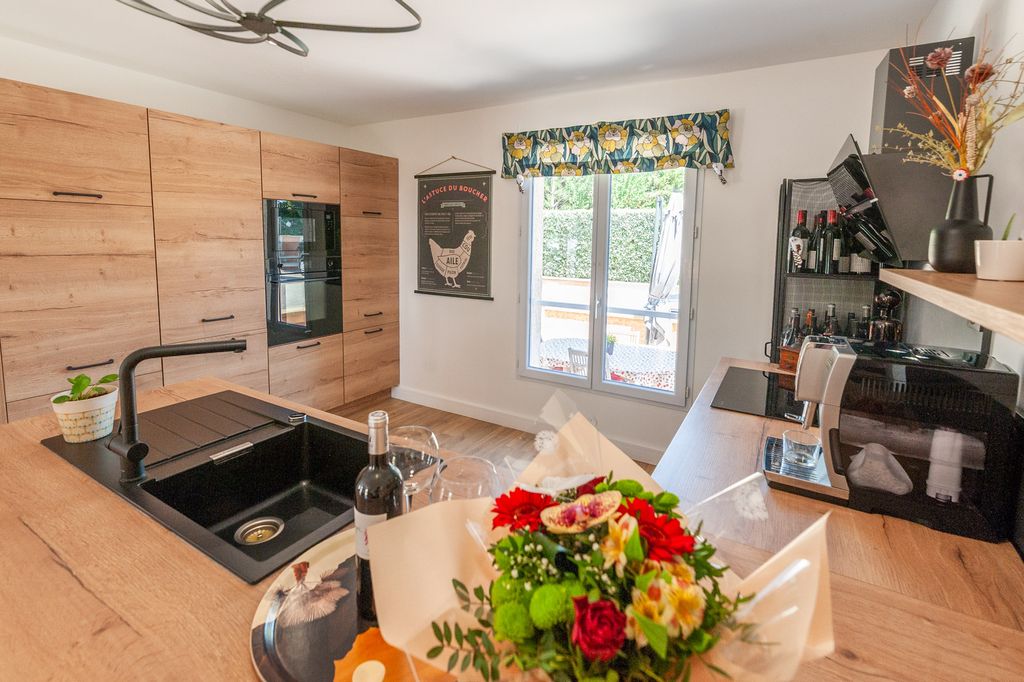 Maison Valiere PF Languedoc Olivers Travels 5