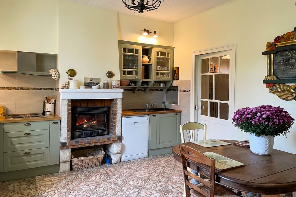 La Jolie Vue Midi Pyrenees PF OliversTravels 5