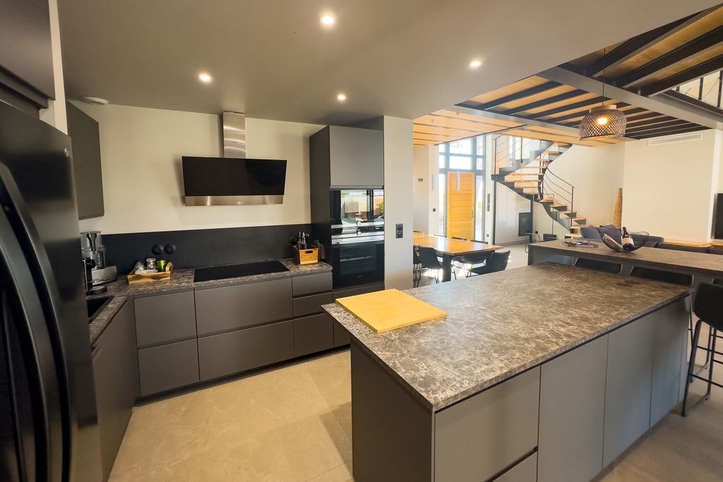 Villa Campredon Languedoc PF OliversTravels 5