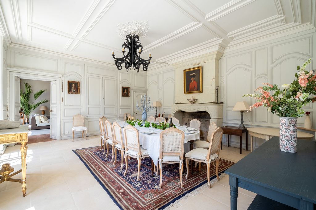 Le Manoir Richemont PF Loire Valley Olivers Travels 04