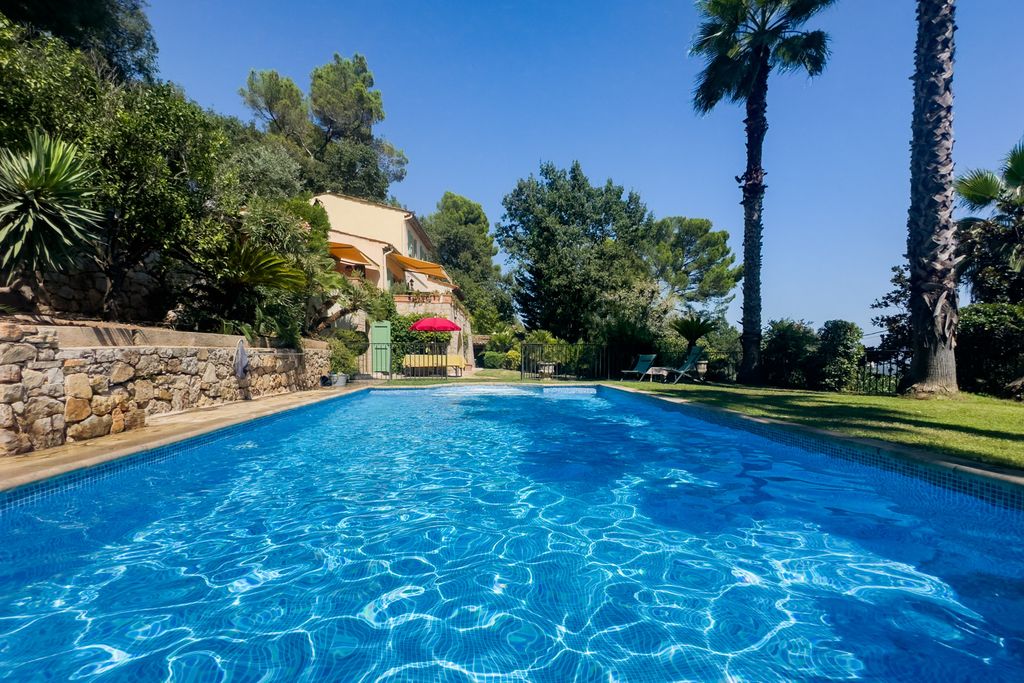 Villa L'Howea Provence PF OliversTravels 1