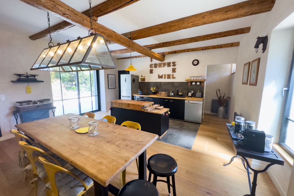 Domaine de l'Argelas Rhone Alpes PF OliversTravels 5