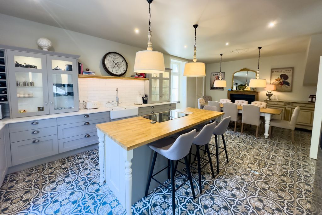 Maison Joigneaux Burgundy PF OliversTravels 5