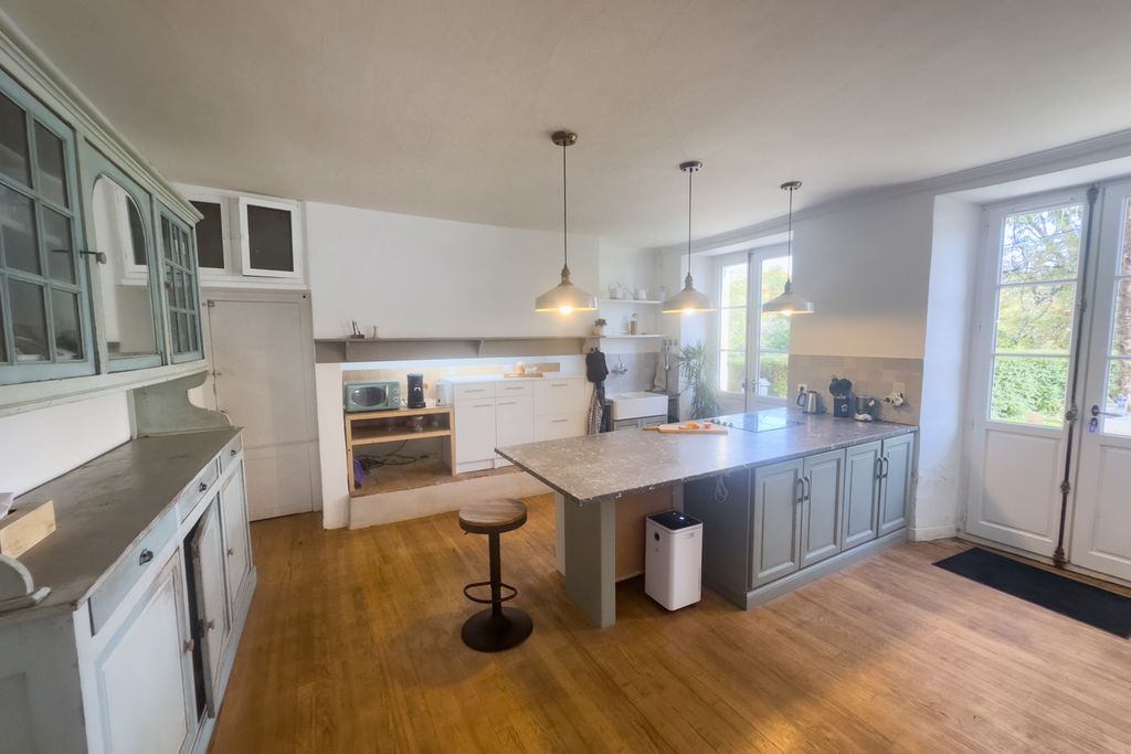 Chateau Salettes Midi Pyrenees PF OliversTravels 5