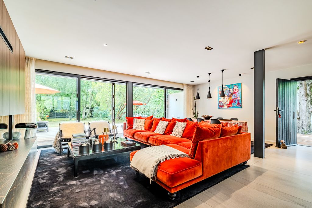 Maison Siren Bordeaux PF OliversTravels 3