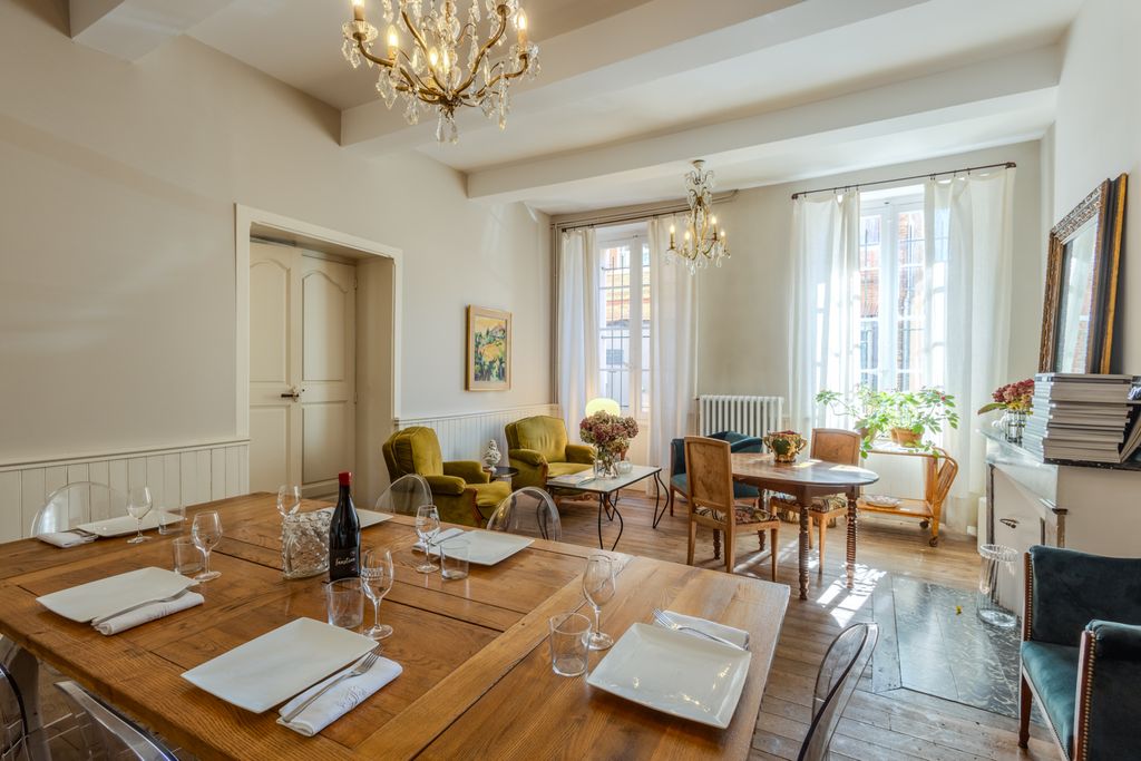 La Cour Verte PF Midi Pyrenees OliversTravels 4