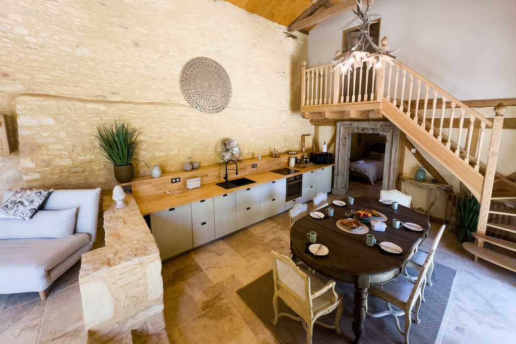 Le Mas deBesse Dordogne PF OliversTravels 4