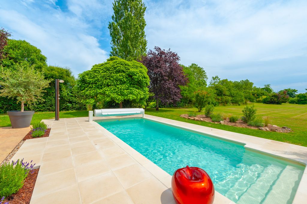 The Villa At The Chateau Aquitane OliversTravels 2