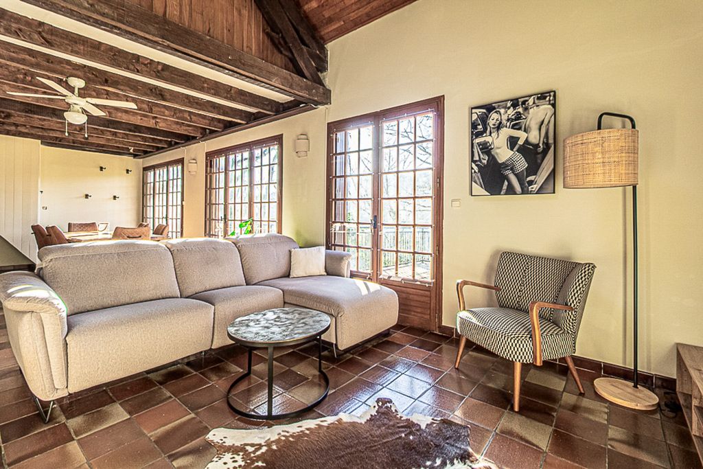 L'Escapade au Lac Midi Pyrenees PF OliversTravels 11