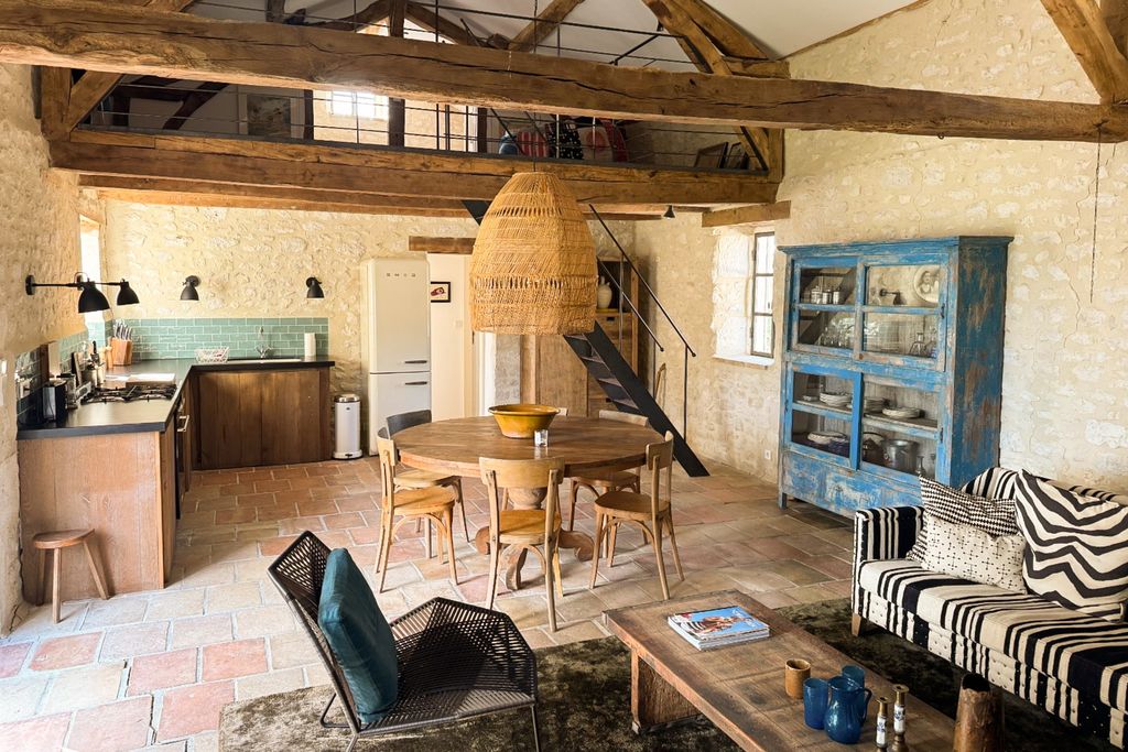 L'Oustal Nebe Midi Pyrenees PF OliversTravels 3