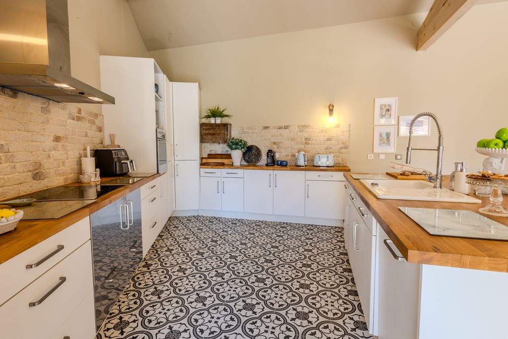 Villa Faissine Languedoc PF OliversTravels 6