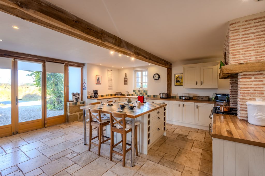 Maison Bella Vita PF OliversTravels 5