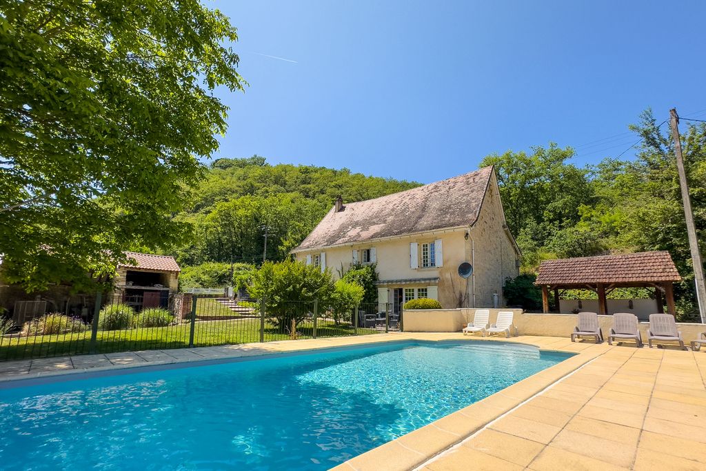 La Riviere Catus Midi Pyrenees PF Olivers Travels 1