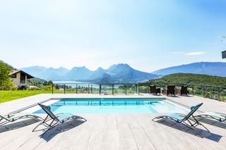 Le Panorama de Talloires LM OliversTravels 1