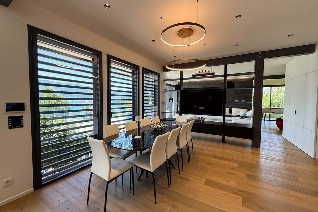 Villa Enjoy LM OliversTravels 3